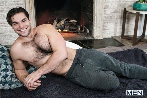 FUCK YEAH BUD HARRISON BOTTOMS FOR ASPEN MEN Daily Squirt