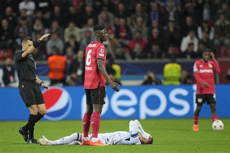 Bayer Leverkusen Empata Ante Brujas