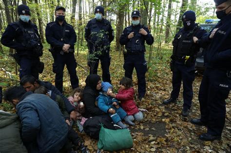 Europe’s border wall can’t stop migrants coming via Belarus | openDemocracy