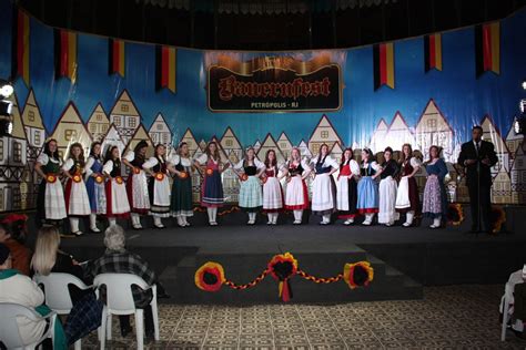 Inscrições para rainha e princesas da Bauernfest em Petrópolis RJ