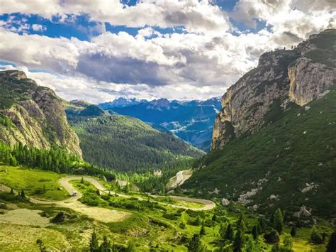 Dolomites Road Trip Explore The Best Of Northern Italy The Gap Decaders