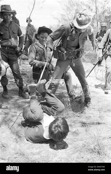 Eds Note Graphic Content Vietnamese Soldiers Administer A