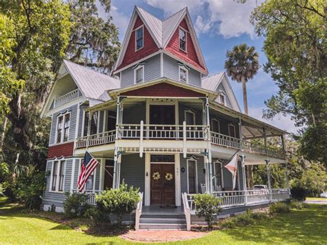 Eerie Tour Inside Florida S Most Haunted House Next Stop Adventures