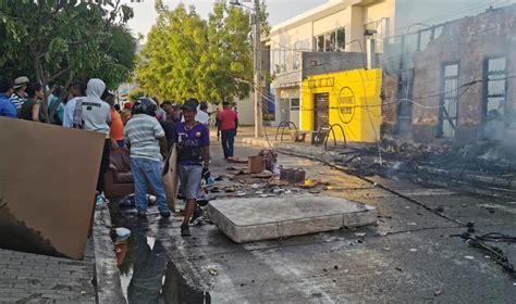 Incendio Redujo A Cenizas Una Vivienda En El Centro De Monter A