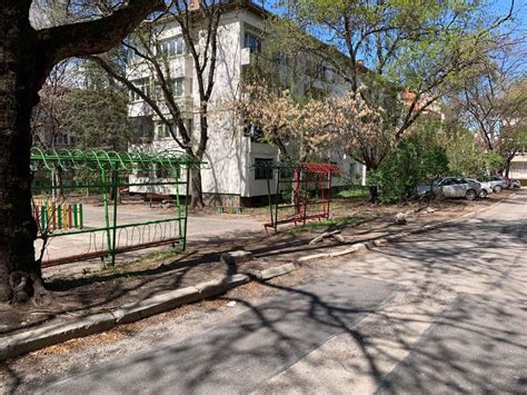 Градинката на Голаш, Редута