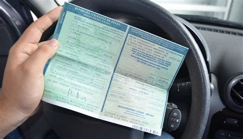 Licenciamento de veículos placas terminadas em 8 é neste mês