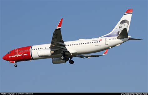 Ln Nom Norwegian Air Shuttle Boeing 737 86nwl Photo By Erwin Van