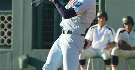 阪神d1位指名の近大・佐藤輝明、4番の器打！ここぞでトドメ2点三塁打 サンスポ