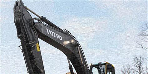 Volvo Ce Integrates Excavators With Rototilt Tech Khl Group