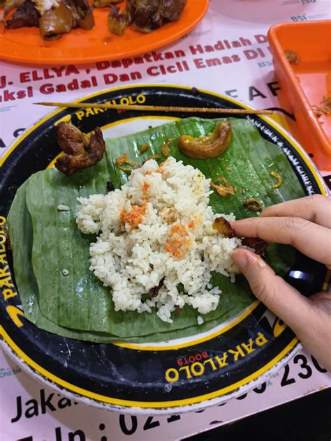 Enak Review Tissa Kemala Di Restoran Nasi Uduk Kebon Kacang Hj