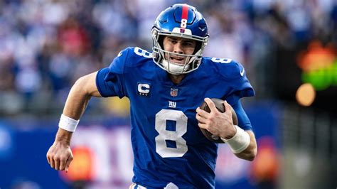 Super Bowl Hero Daniel Jones Can Lead Giants To Championship Yardbarker