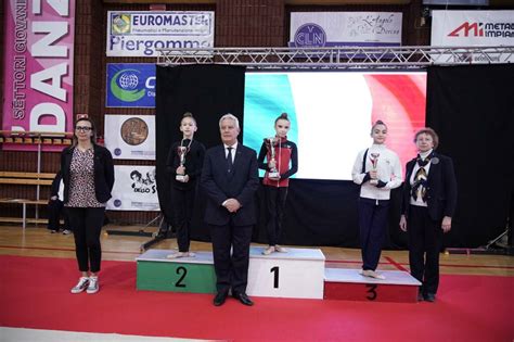 Campionati Gold di specialità di ginnastica ritmica spettacolo a