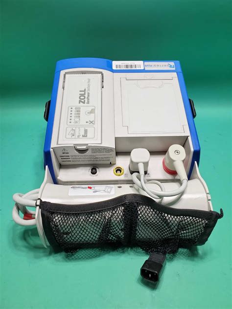 Used Zoll R Series Plus W Aed Pacing Ecg And Etco Defibrillator For