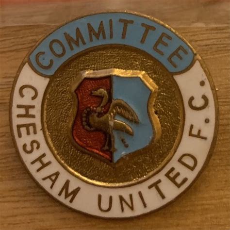 Chesham United FC Committee Badge - Watford Gold