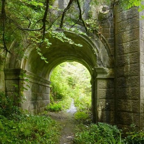 Overtoun Bridge – Milton, Scotland - Atlas Obscura