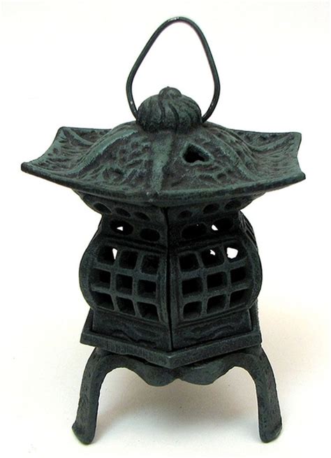 Cast Iron Asian Tea Garden 7 Footed Pagoda Lantern Traditional Bronze