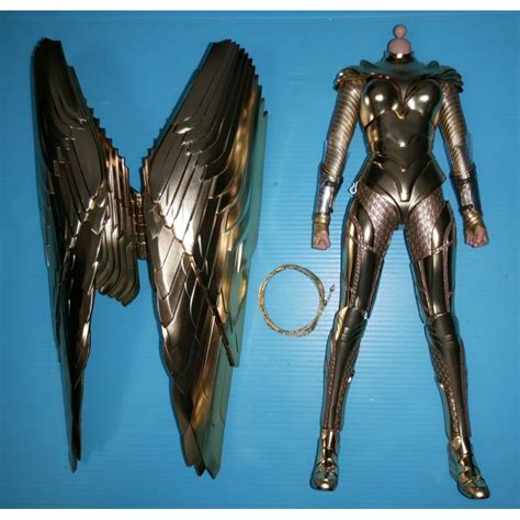 HOT TOYS MMS 神力女超人 神力女超人 單售 黃金飛翼身體組 mms 蝦皮購物