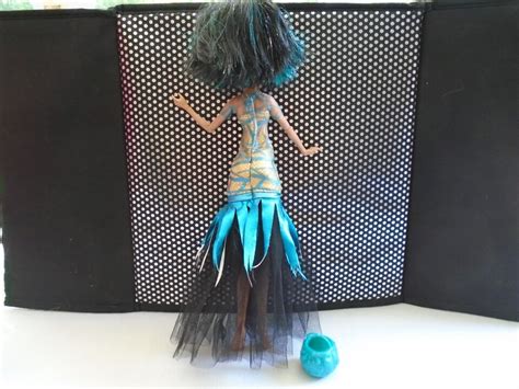 Monster High Ghouls Rule Cleo De Nile Doll With Dress And Pail Ebay