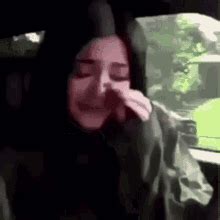 Jenner Crying GIFs | Tenor