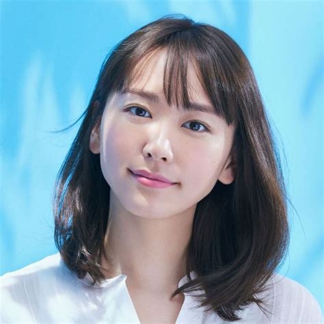 新垣結衣婚後變了！拍時尚照「暗黑厭世臉」 網嚇壞：沒以前可愛了 娛樂星聞