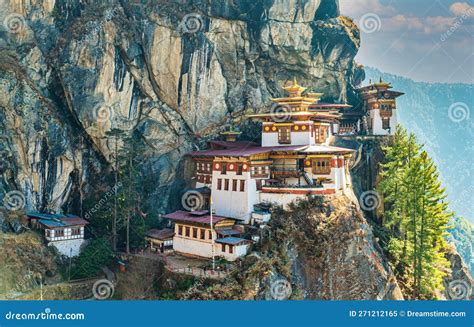 Taktshang Goemba, Tiger S Nest Monastery, Bhutan Stock Image - Image of ...