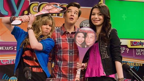 iCarly's Jennette McCurdy Reflects On "Hellish" Acting Career