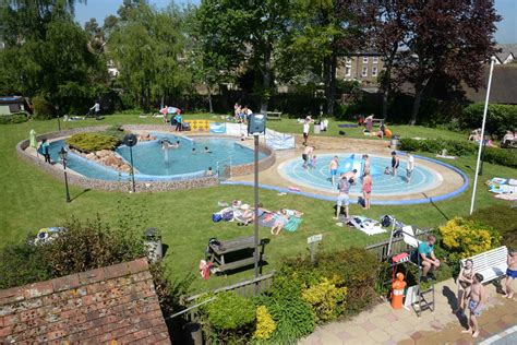 Kents Outdoor Swimming Pools Open This Summer