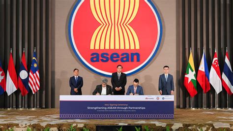 Asean Foundation Collaborates With Huawei Encourages Digital