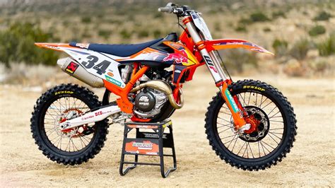 First Ride 2021 KTM 450SXF With BLUETOOTH