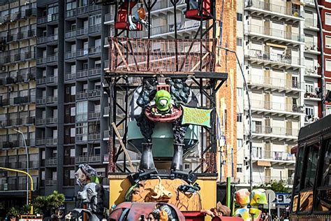 La Falla Valenciana en Mar del Plata entre la tradición y la