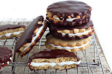 Homemade Moon Pie Cookies Recipe