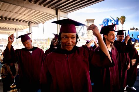 Norco prison inmates earn college degrees — and fresh starts – Daily ...