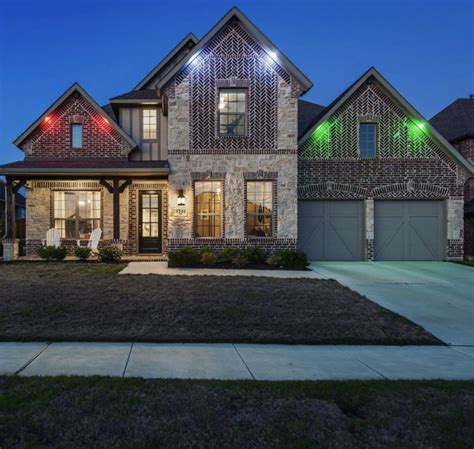 Permanent Holiday Lighting | Exterior Residential Lighting | Exterior ...