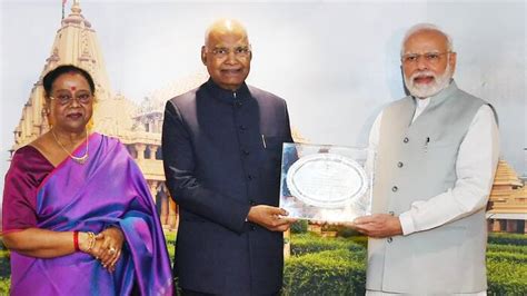 Pm Modi Hosts Farewell Dinner For Outgoing President Ram Nath Kovind