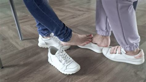 2 Lesbian Meet In The Cafe And Footsie Under The Table GG Empire Of Passion And Dreams