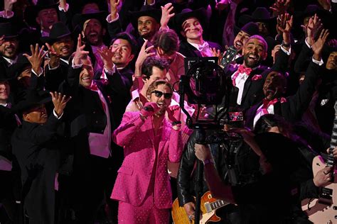 Ryan Gosling Leads I M Just Ken Sing Along At 2024 Oscars