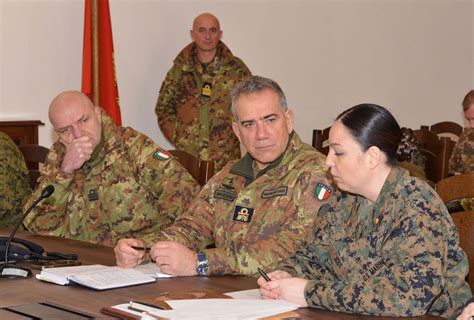 Visita Della Delegazione Marforeur Alla Brigata Marina San Marco