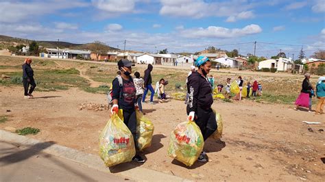 Inwoners Maak Dysselsdorp Skoon Oudtshoorn Courant