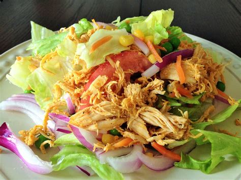 Ensalada de pechuga de pollo fácil de preparar Recetas Con Sabor Latino