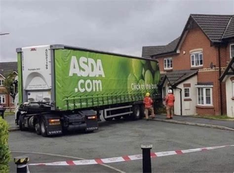 ASDA introduces special delivery service direct to your front room ...