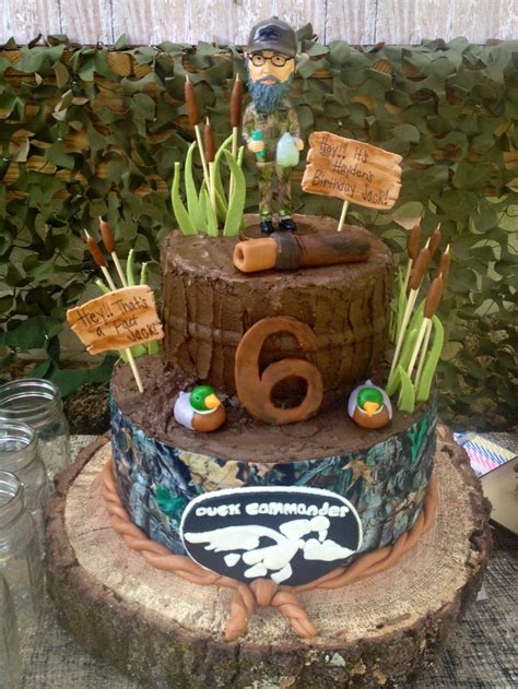 Duck Dynasty Cake I Did Not Make This One It Is Inspiration For One I