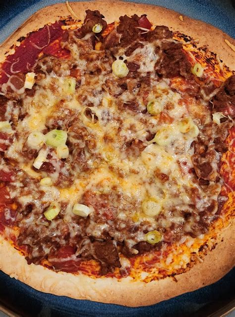 Sloppy Joe Pizza Recipe Image By Laura Speight Pinch Of Nom