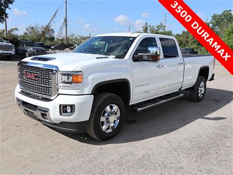 Pre Owned 2019 GMC Sierra 3500HD Denali 4WD 4D Crew Cab