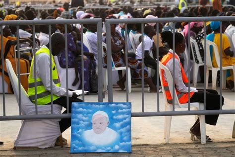 Pope Makes Final Bid For Peace Forgiveness In South Sudan