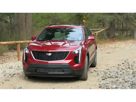 2023 Cadillac XT4 Pictures: | U.S. News