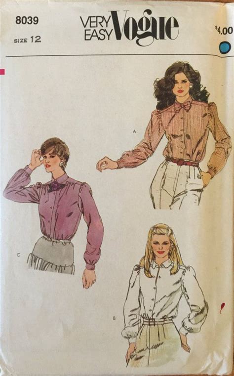 VTG 8039 Vogue 1980 S Very Easy Vogue Misses Blouse W Bow Tie Size