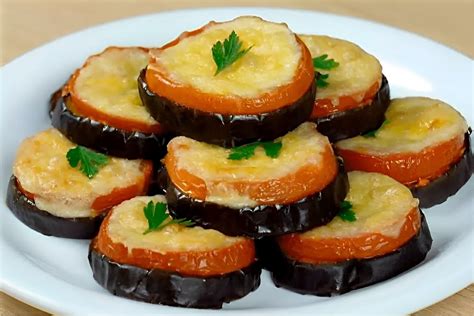 Berinjela No Forno Queijo E Tomate Uma Entrada Deliciosa Que Vai