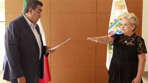 Nombran de secretaria de Educación de Puebla a priista sin cédula