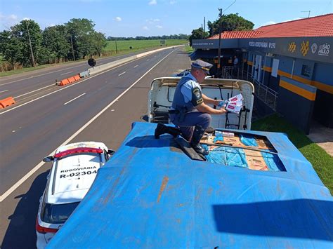 Homem é Preso Transportando 400 Mil Maços De Cigarro Contrabandeados Em