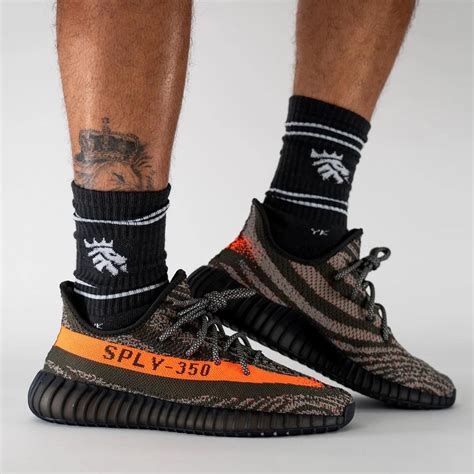 Yeezy 350 Dark Beluga on foot : r/yeezys